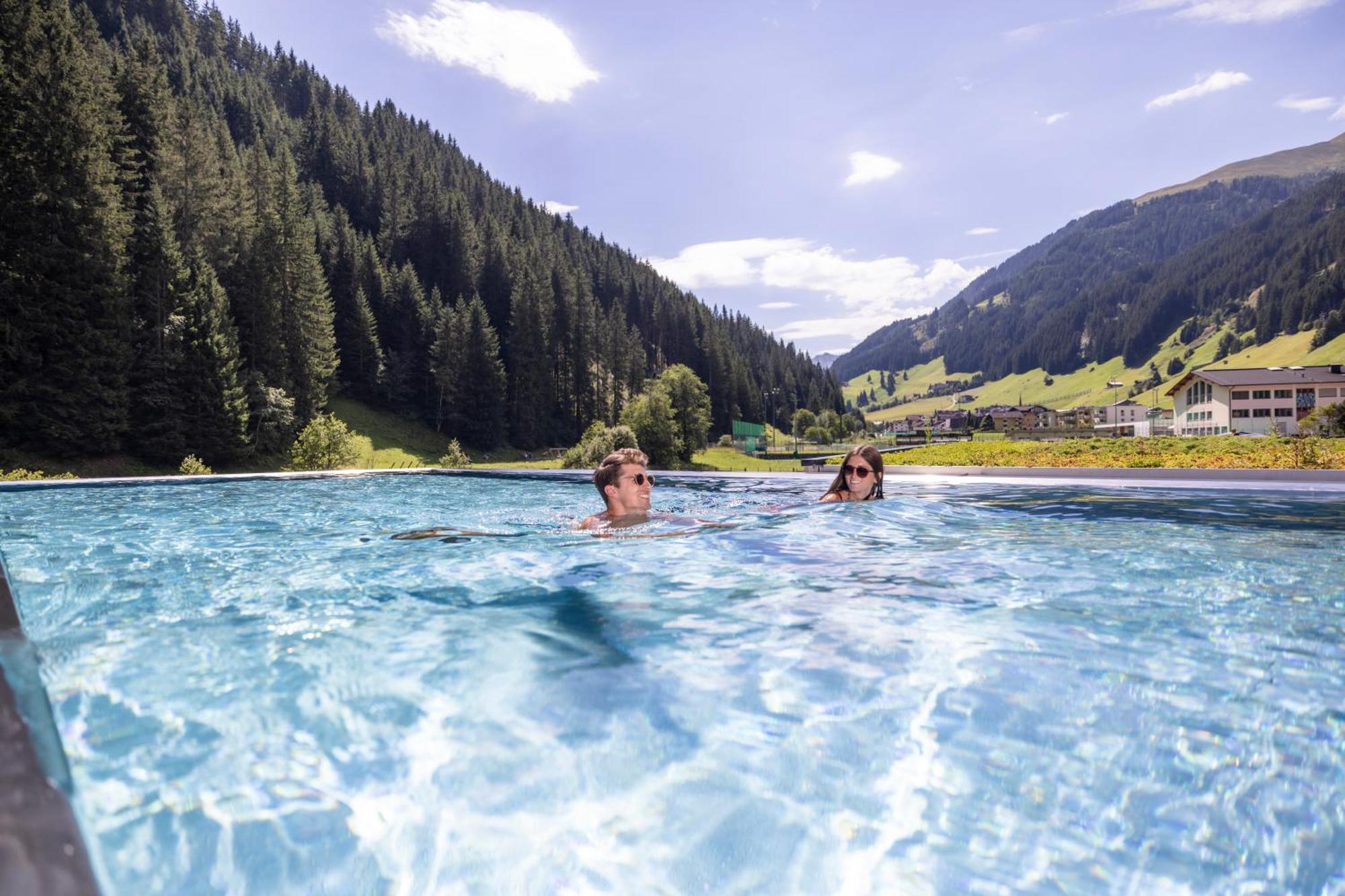 Natur- & Wanderhotel Tuxertal Eksteriør bilde