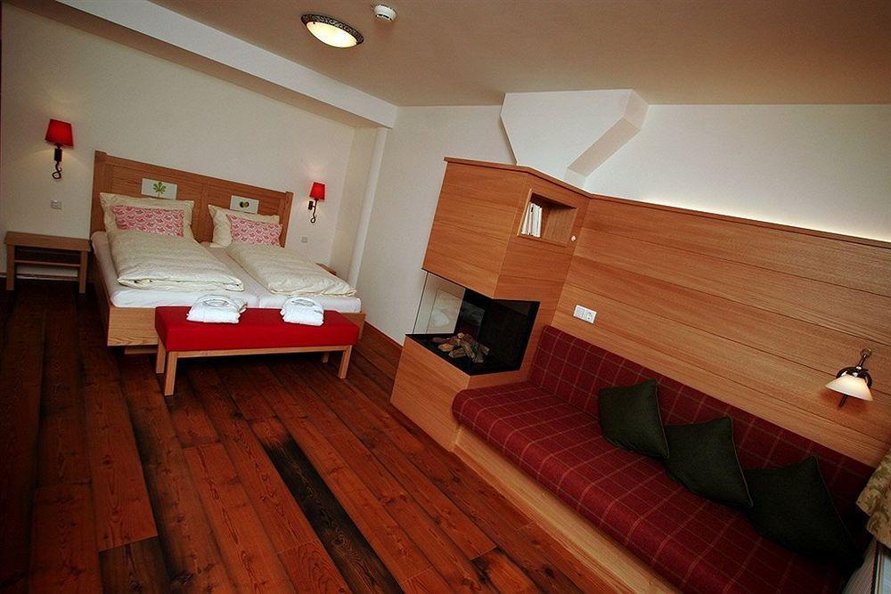 Natur- & Wanderhotel Tuxertal Eksteriør bilde