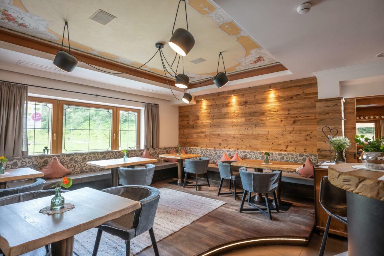 Natur- & Wanderhotel Tuxertal Eksteriør bilde