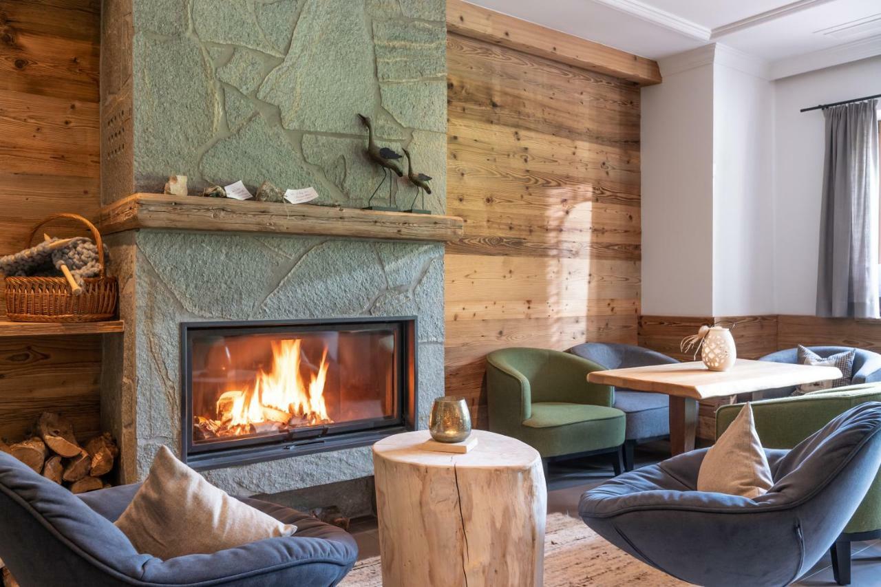 Natur- & Wanderhotel Tuxertal Eksteriør bilde